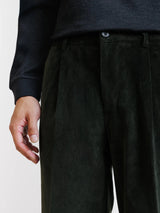 Pantalon en velours kaki - IZAC